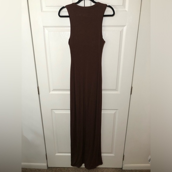 Sleeveless Brown Naked Wardrobe Smooth Maxi Dress Size L - Picture 5 of 9